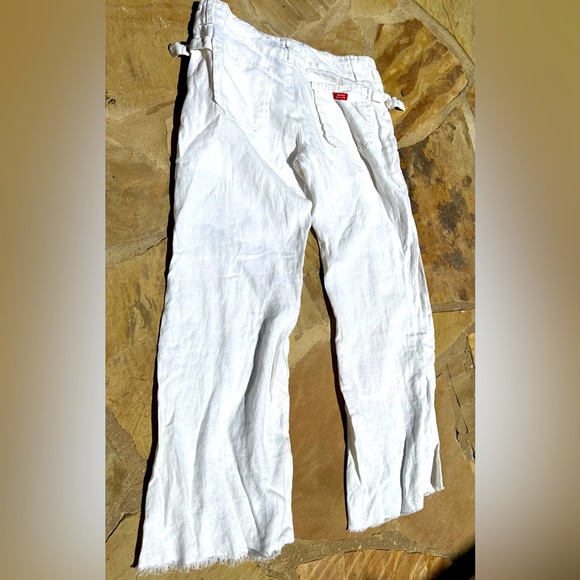 Linen Miss Sixty - Picture 1 of 6